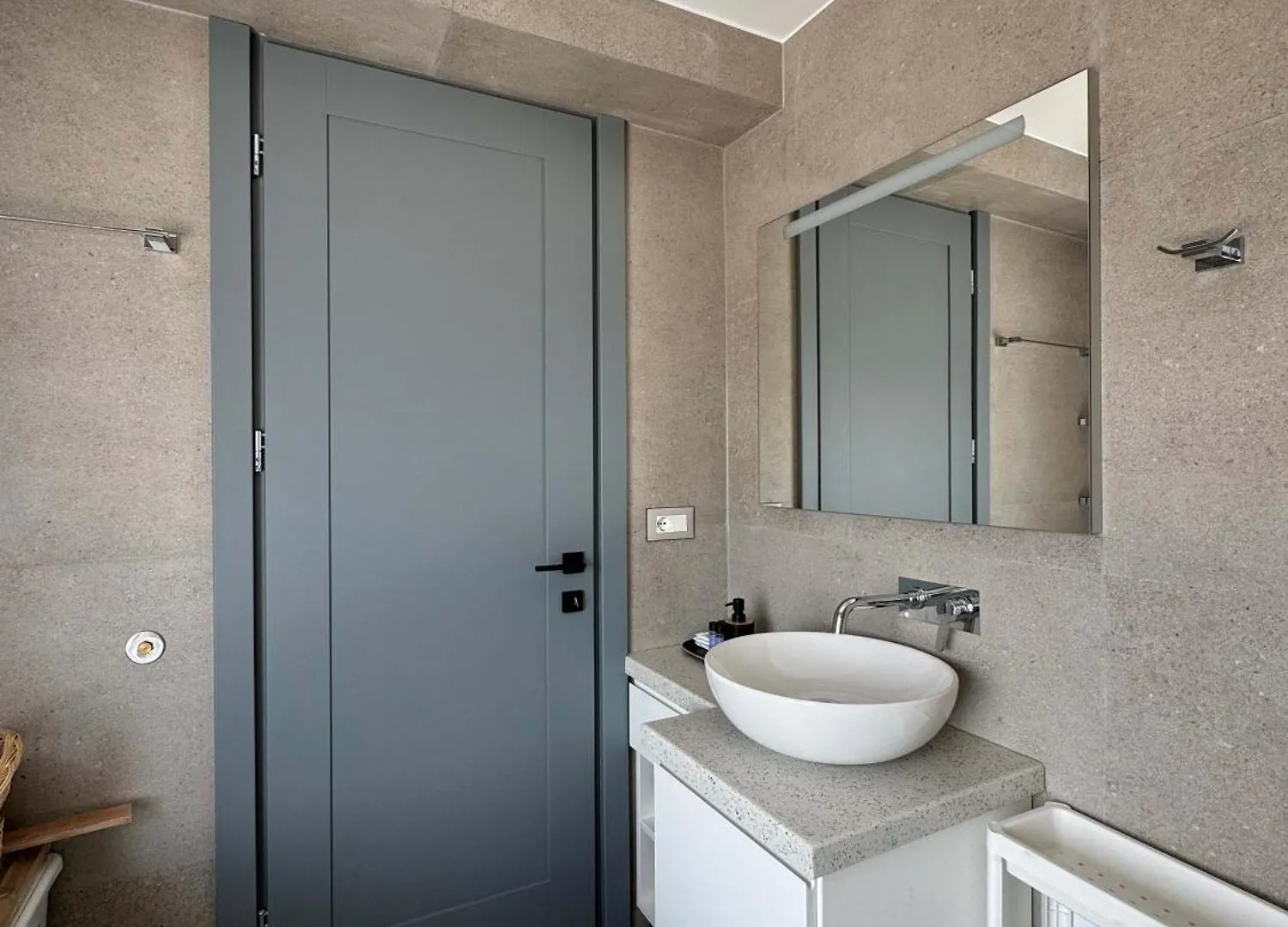 Marina Bay Luxury Apartment Sarande Albania